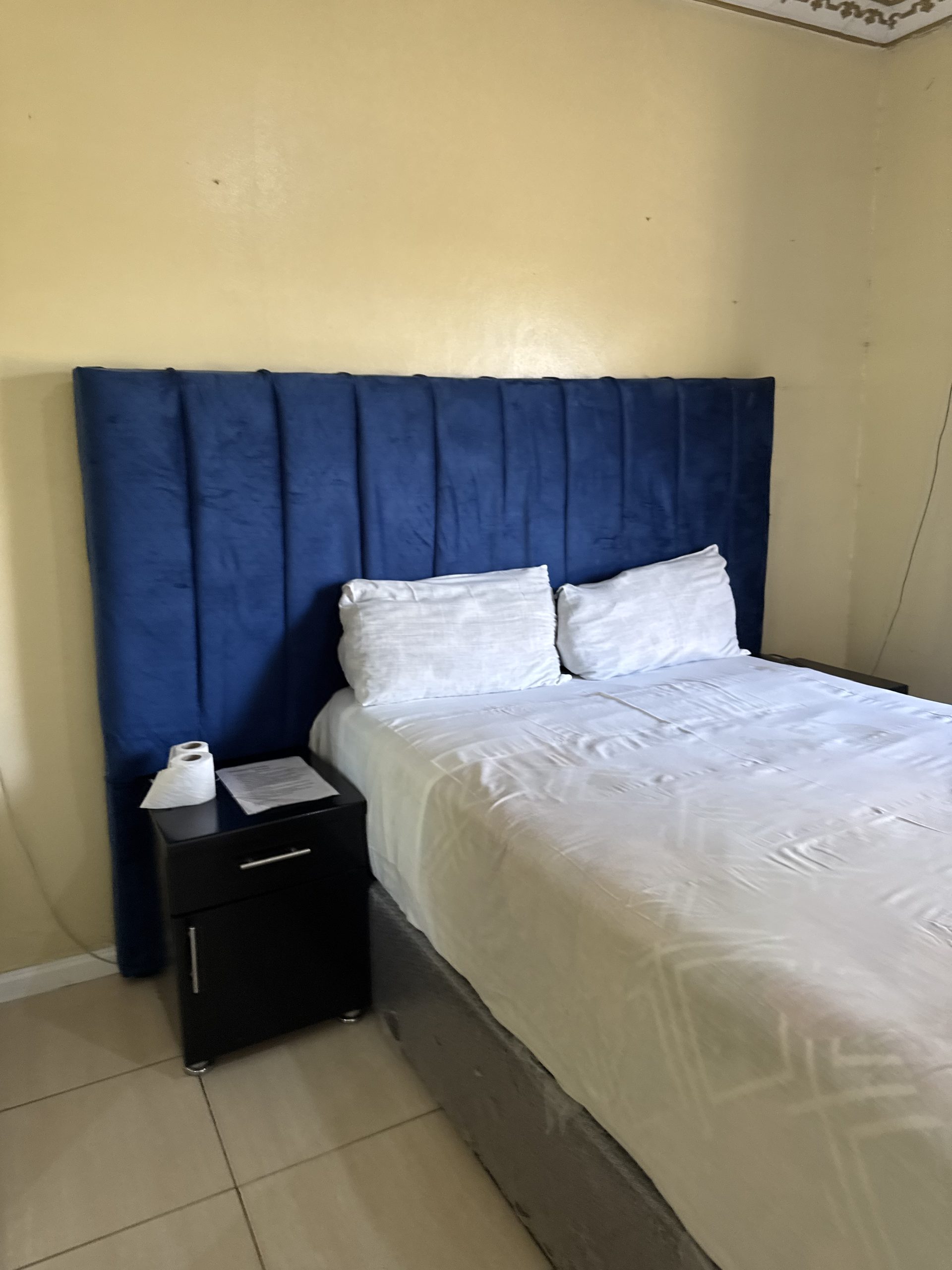 Standard Room, alternate view